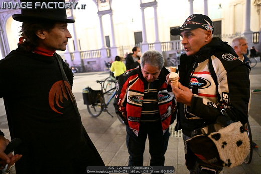 2022-10-20 Milano - Critical Mass 04